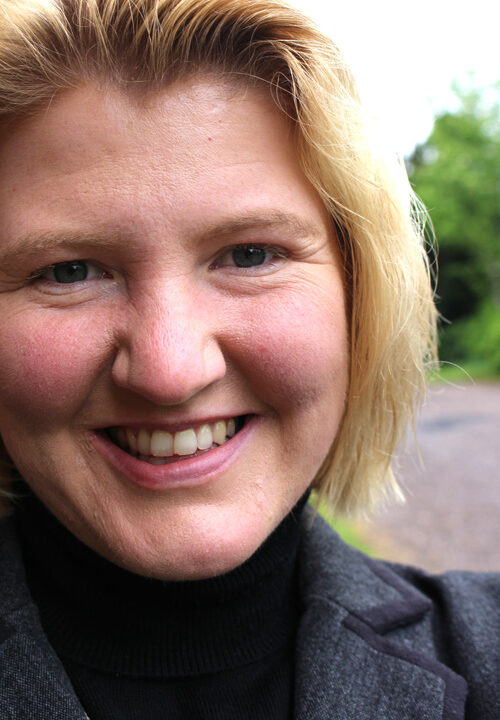 Pfarrerin Petra Grünfelder